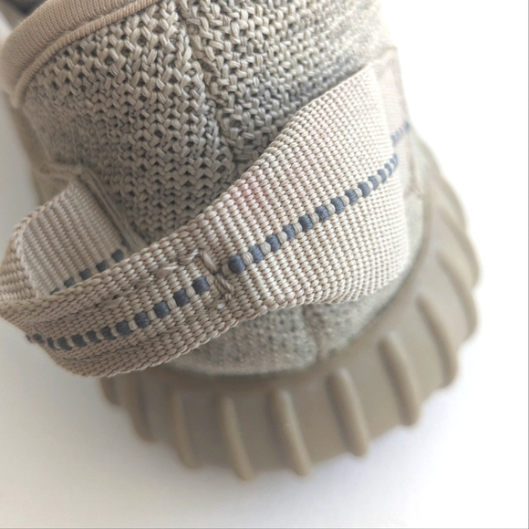 ADIDAS YZY Boost Sneakers - Picture 13 of 16